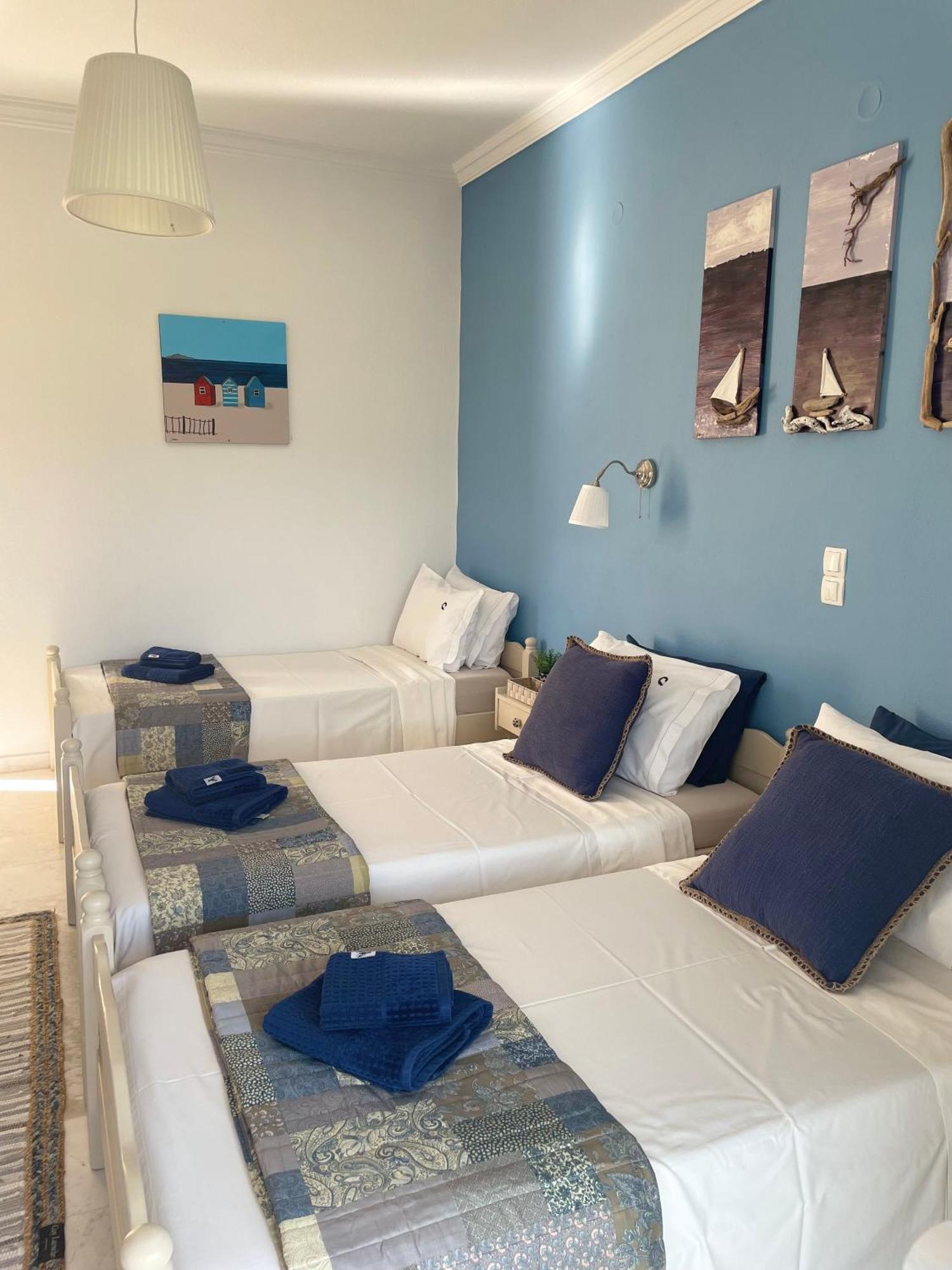 Ilektra Apartments Blue & Red Plataria Esterno foto